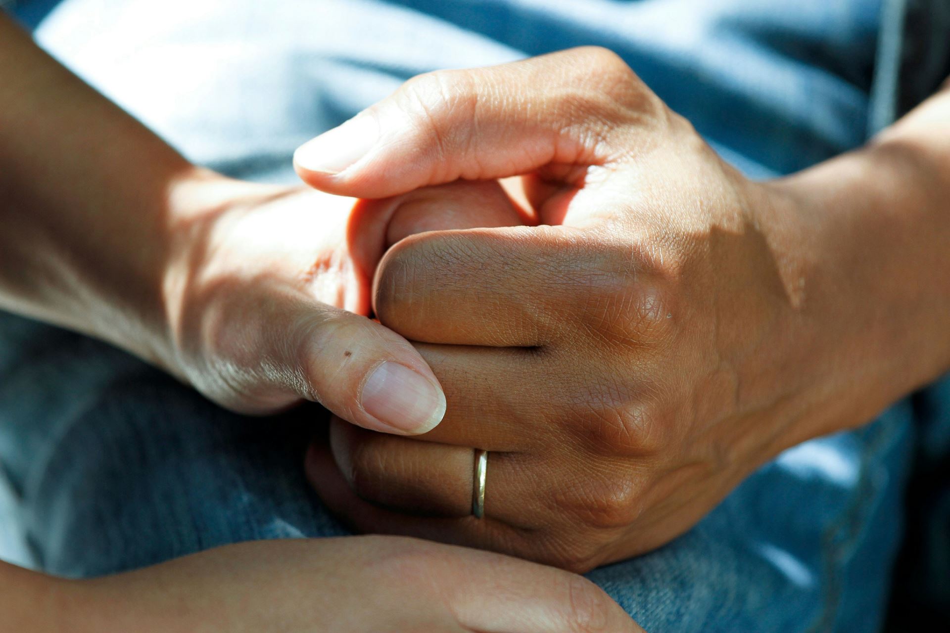 hand holding 